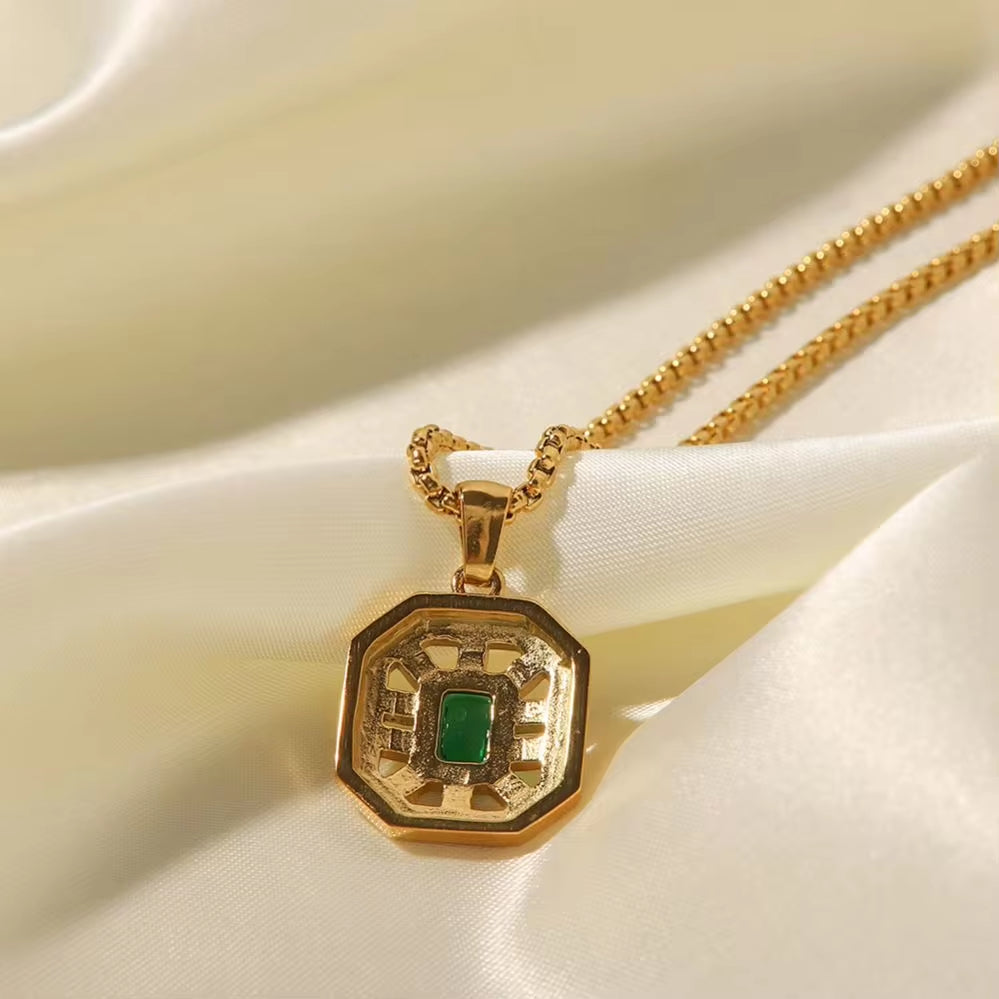 Vintage Jewelry 18K Gold Plated Box Chain Stainless Steel Hollow Green Zircon Pendant Necklace