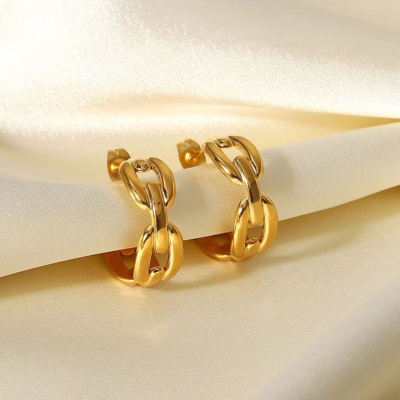 Non Tarnished 18K Gold Plated Stainless Steel Jewelry Hoop Earrings Coffee Bean Chain C- Shaped Earrings for Women