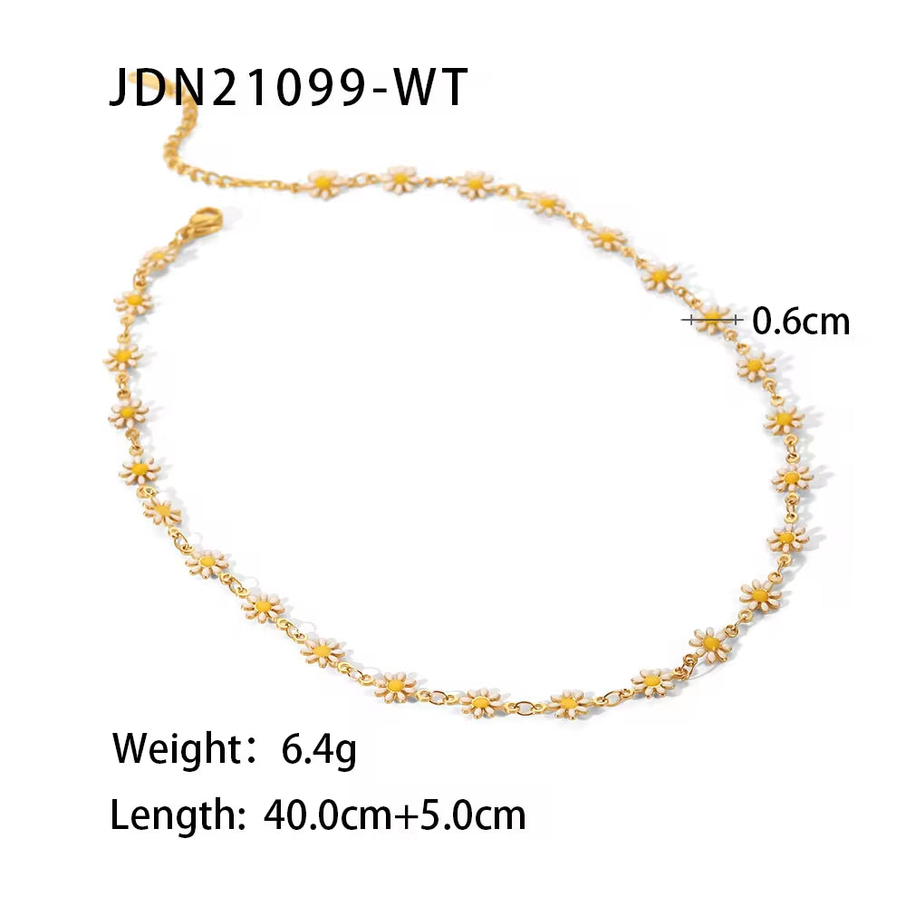 Waterproof 18K Gold Plated Stainless Steel Accessories Charm White Daisy Choker Necklace for Women