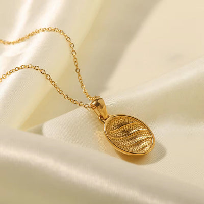 Unique 18K Gold Plated Irregular Croissant Necklace Stainless Steel Spiral Pendant Necklace for Women