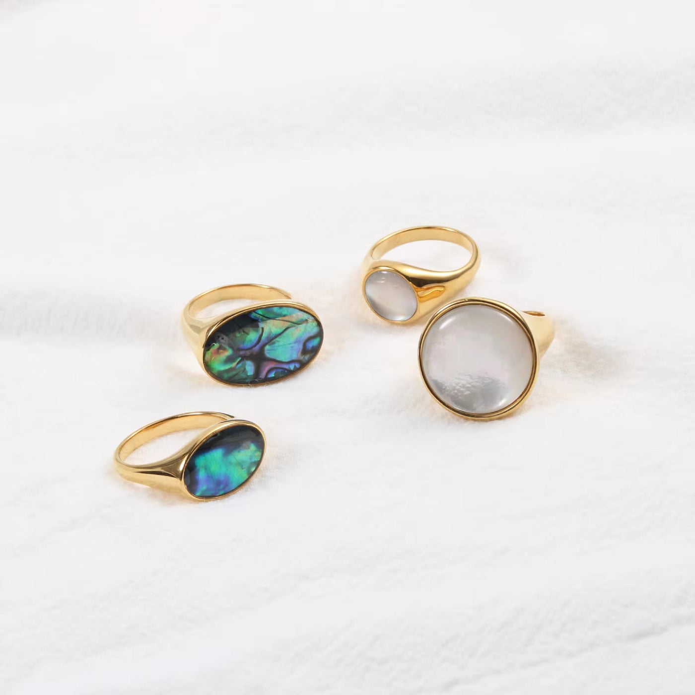 Waterproof 18K Gold Plated Oval Abalone Shell Rings Stainless Steel Jewelry Dainty round Natural Shell Rings