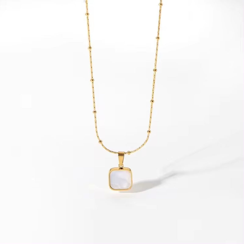 Minimalism Square Natrual Shell Pendant Necklace New Design 18K Gold Clavicle Chain Stainless Steel Jewelry Necklace for Women