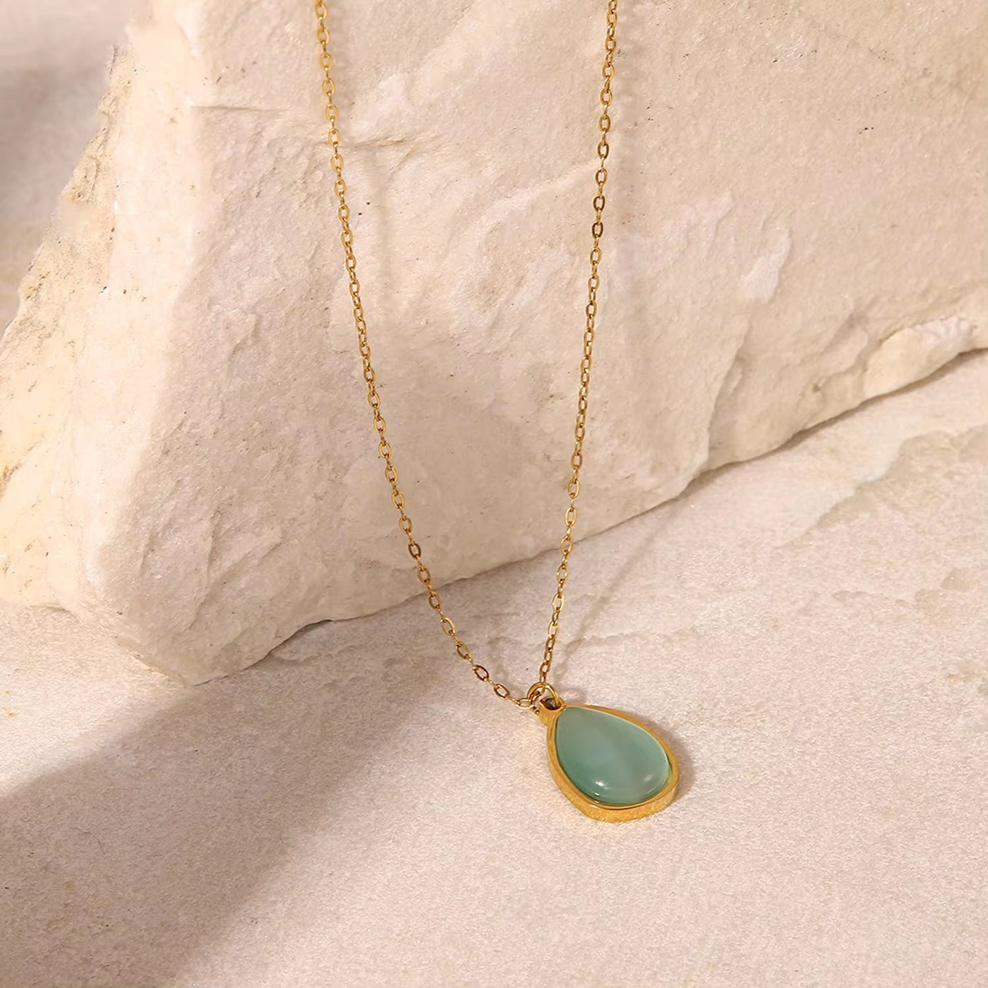 Water Drop Titanium Steel Pendant Necklace 18K Gold Plated Stainless Steel Green Opal Stone Necklace