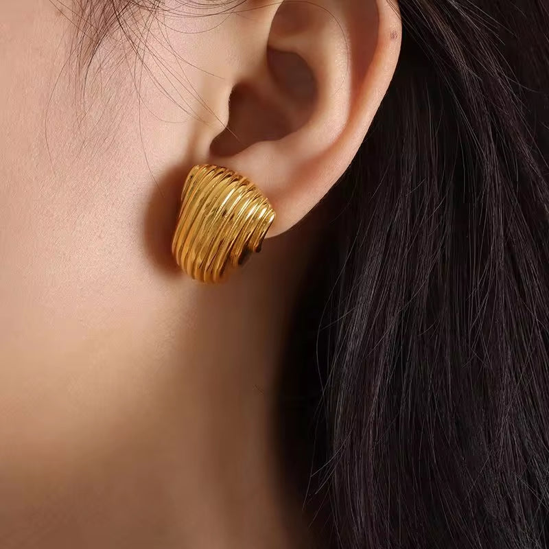 JEWELRY EH134 Wholesale Patterned Pleated Hollow Half Circle Earrings Simple Irregular Earrings